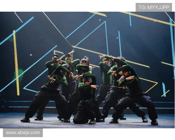 南京街舞队与深圳街舞队赛后复盘团队协作的精彩瞬间与经验分享